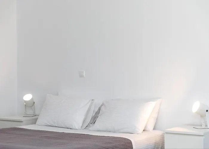 Mary Jo's Naxos City