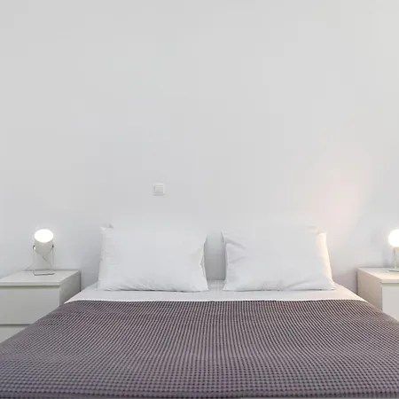 Mary Jo's Naxos City