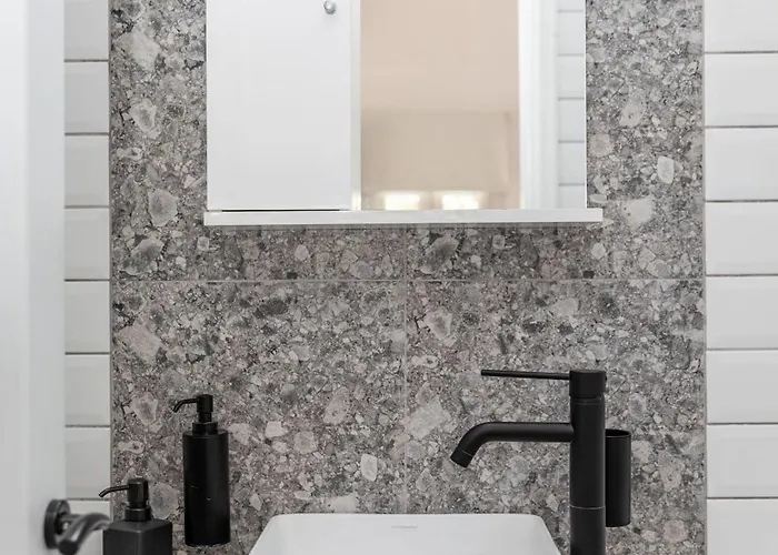 Mary Jo's 아파트 *